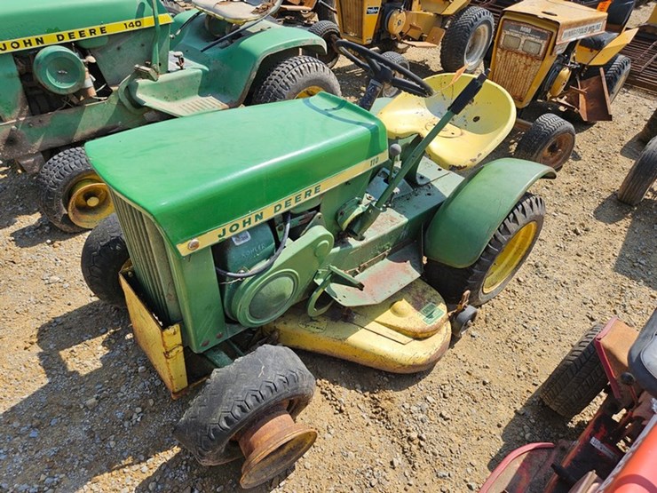 john-deere-110-image-1