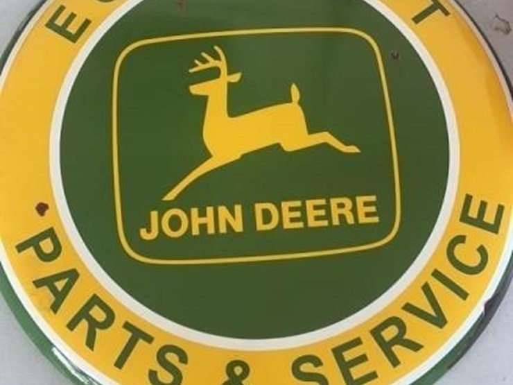 john-deere-equipment-parts-&-service-button-sign-image-1