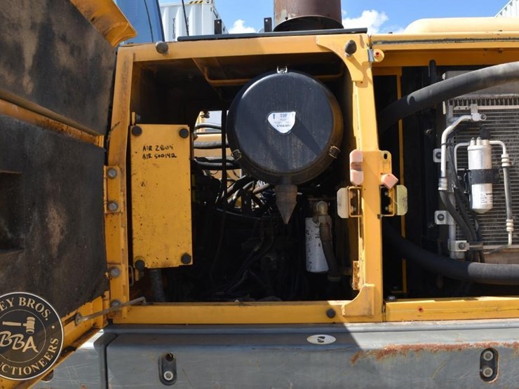 2008-volvo-ec240cl-image-77