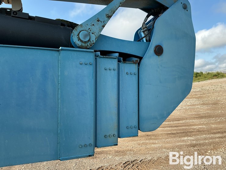 2007-genie-z-135-boom-lift-image-10