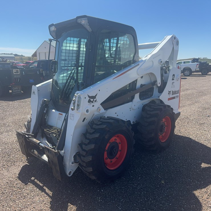 2011 BOBCAT S750