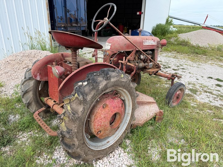 1949-international-cub-image-5