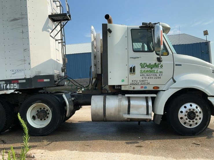 2012-international-prostar-image-3