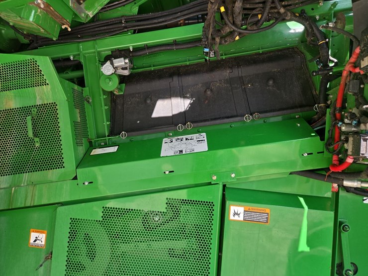 john-deere-s680-image-31