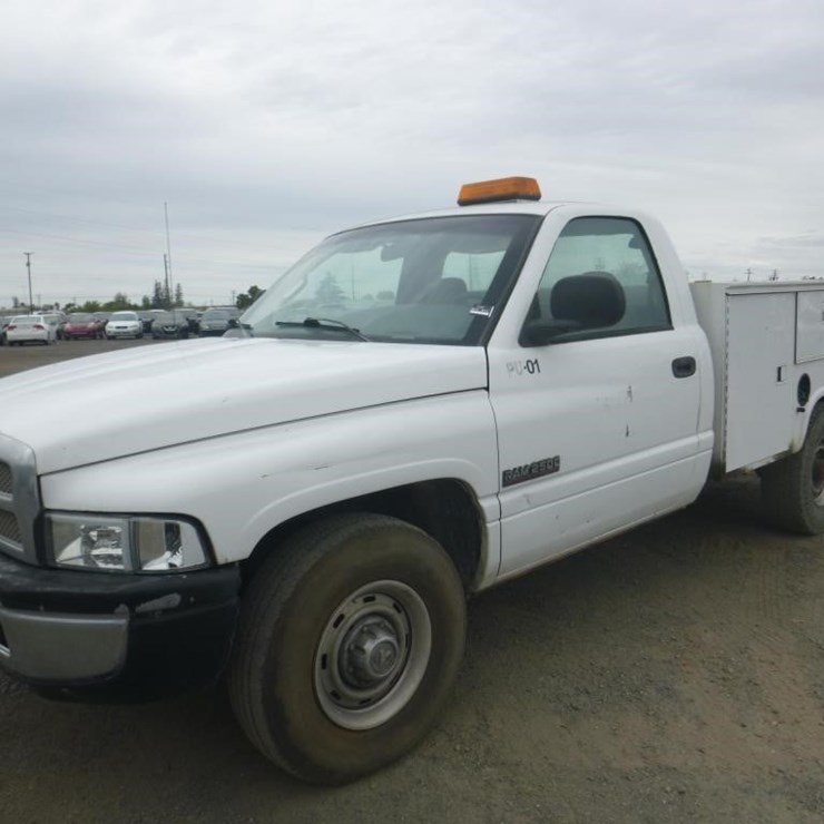 1999 DODGE RAM 2500