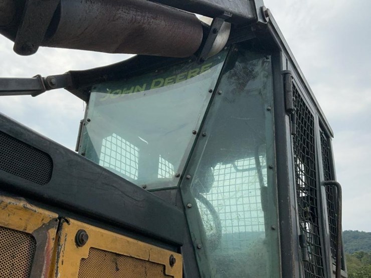 2005-john-deere-540-image-47