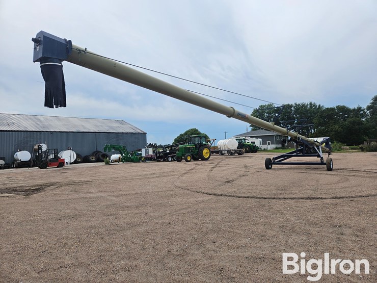 harvest-international-h1382-image-5