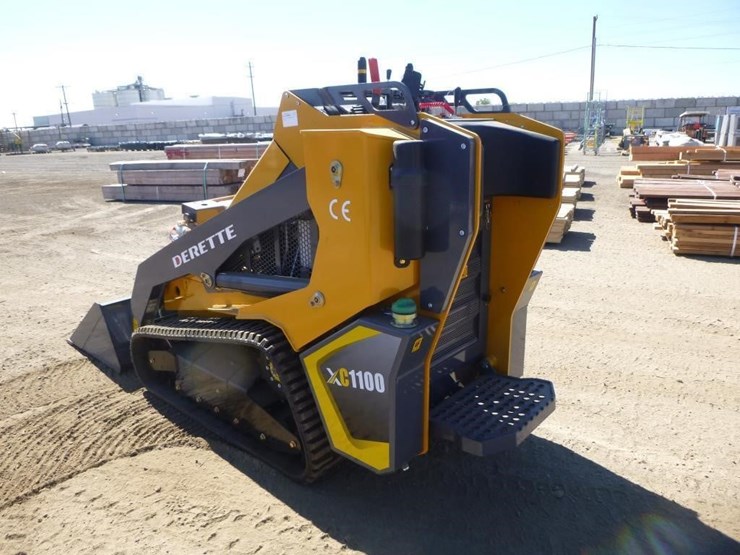 2026-derette-xc1100-skid-steer-track-loader-image-4