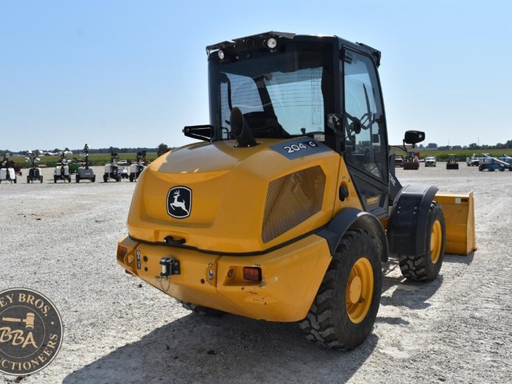 2024-deere-204-g-tier-image-18