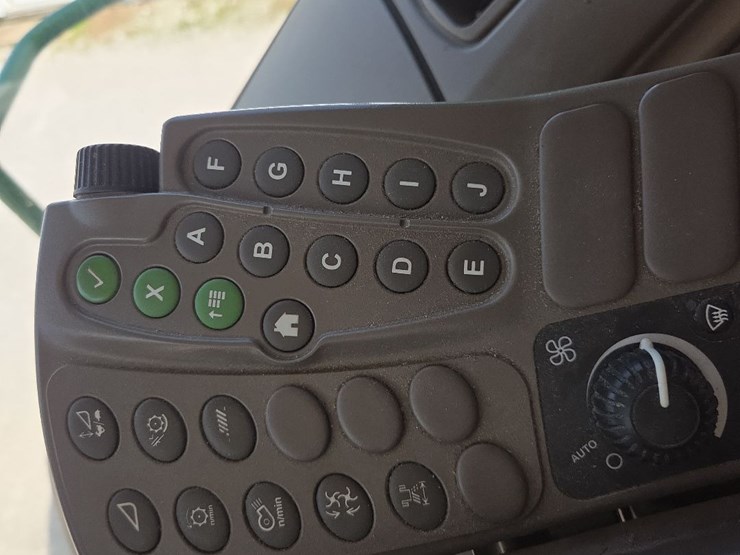 john-deere-s680-image-81