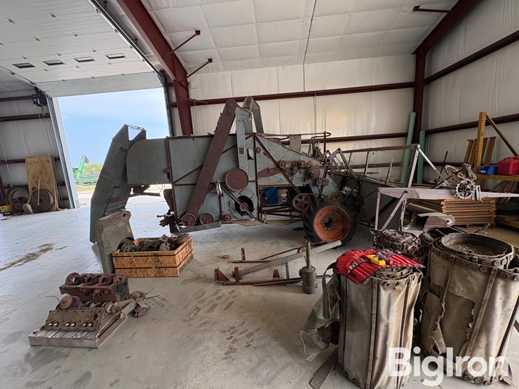 massey-ferguson-21-image-5