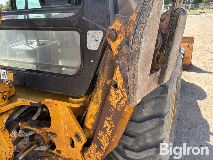john-deere-310-image-19
