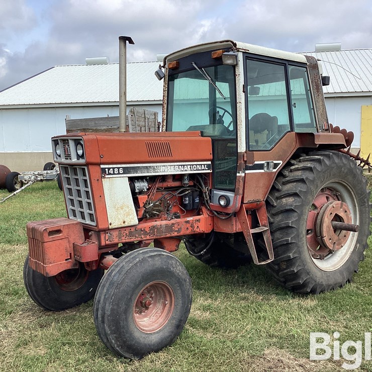 1977 INTERNATIONAL 1486