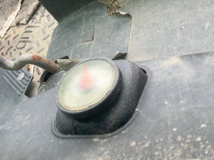 john-deere-gator-image-14