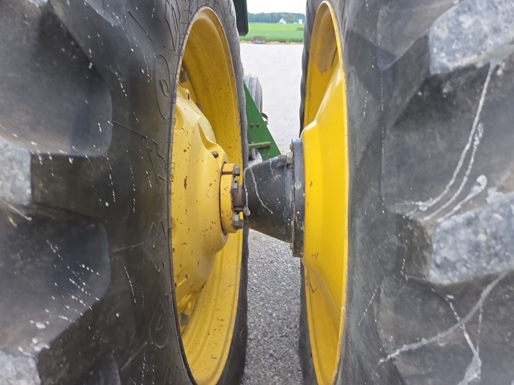 john-deere-7600-image-26