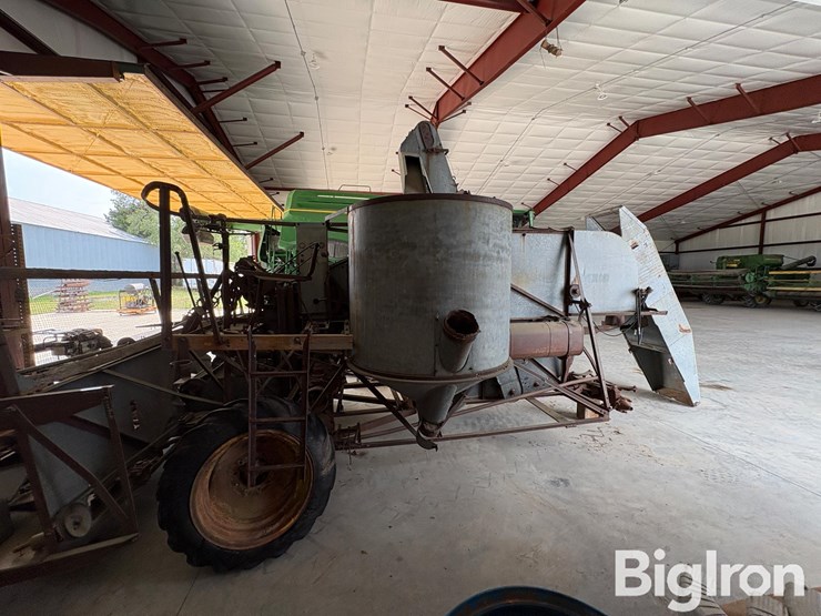 massey-ferguson-21-image-9