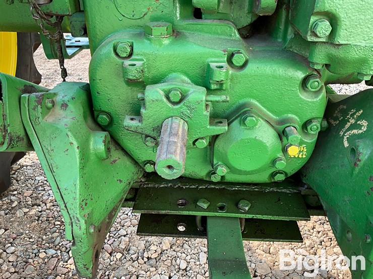 1959-john-deere-530-image-14