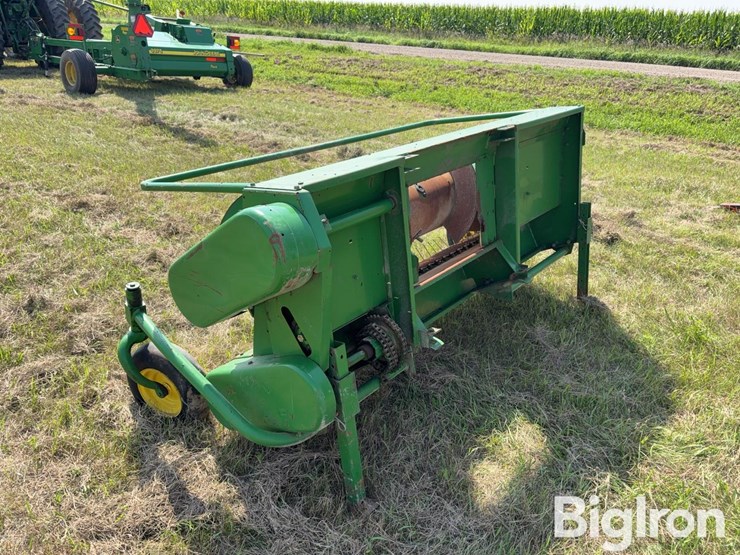 john-deere-7-image-7