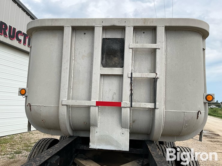 1976-fruehauf-trailer-image-9