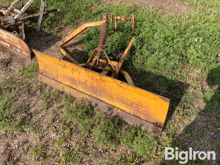 international-cub-lo-boy-image-1