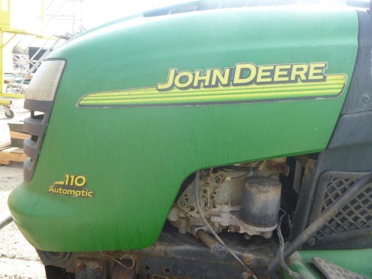 john-deere-l110-image-5