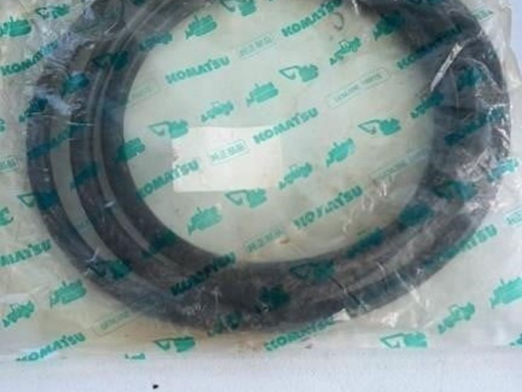 komatsu-fuel-line-image-3
