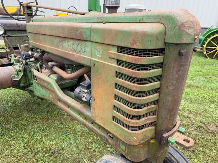 john-deere-b-image-10