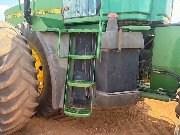 2000-john-deere-9300-image-19