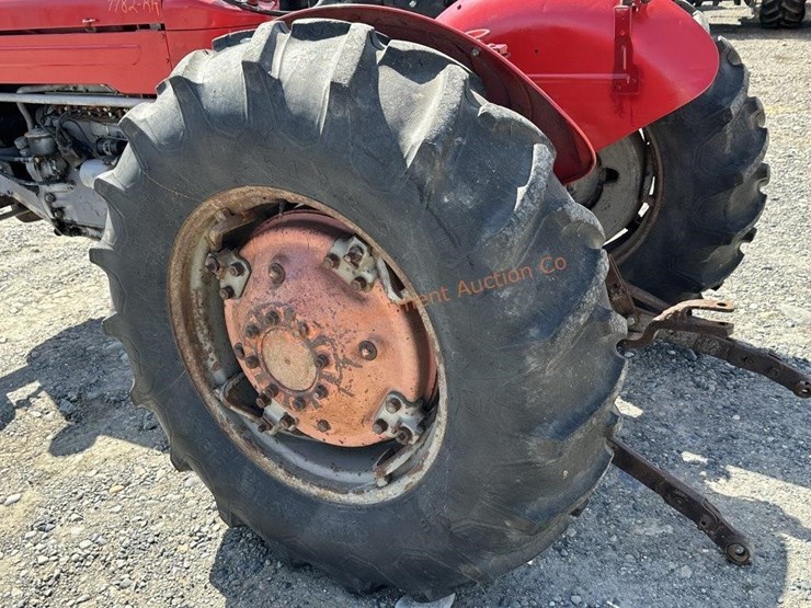 massey-ferguson-65-image-12