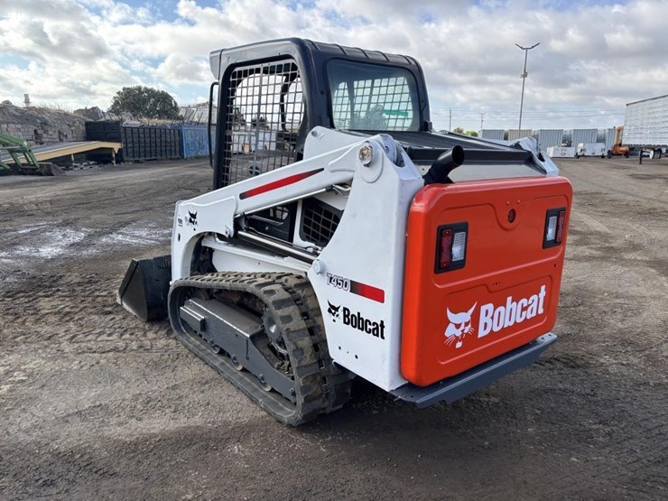 2020-bobcat-t450-image-4