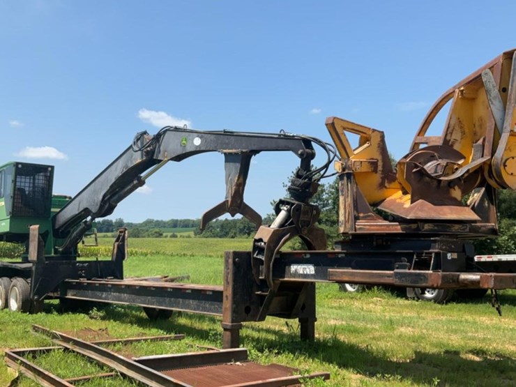 2013-deere-437d-image-8