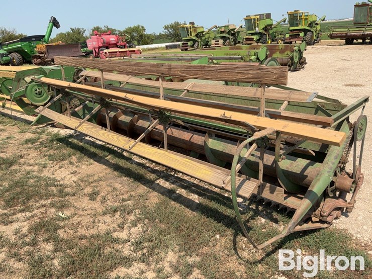 john-deere-14-image-1