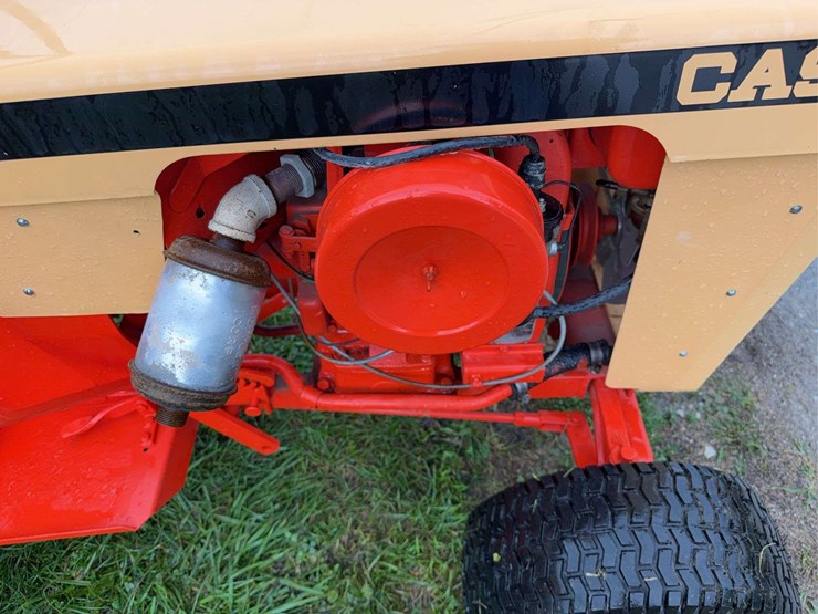 case-130-garden-tractor-image-10