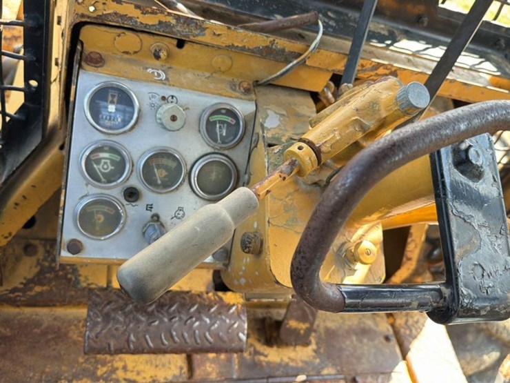 1988-caterpillar-518-image-38