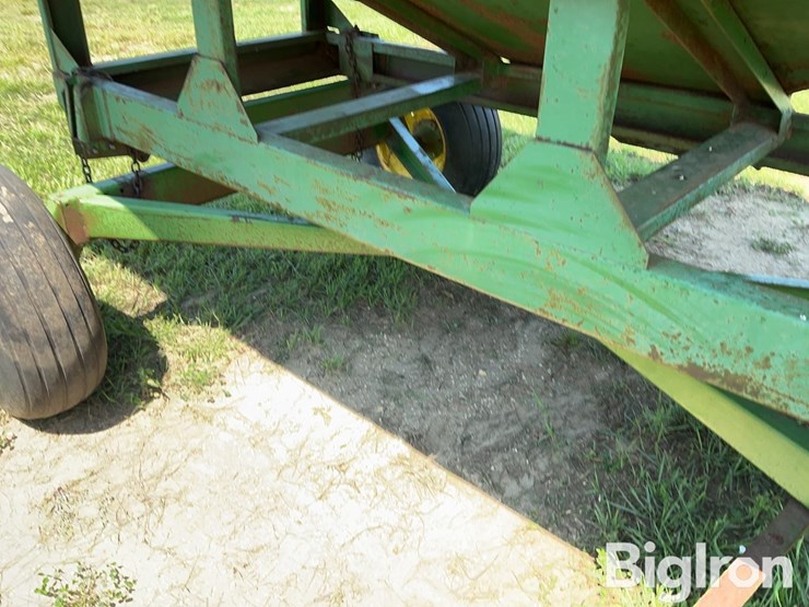 john-deere-1065-image-14