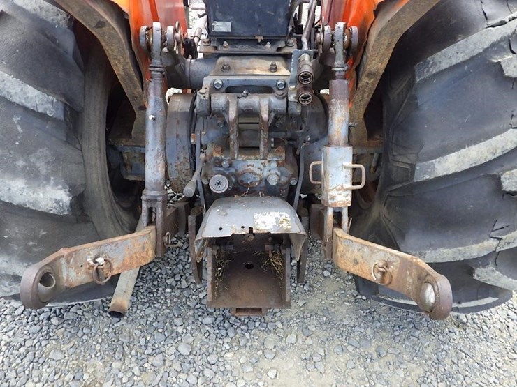 kubota-m7030-image-12