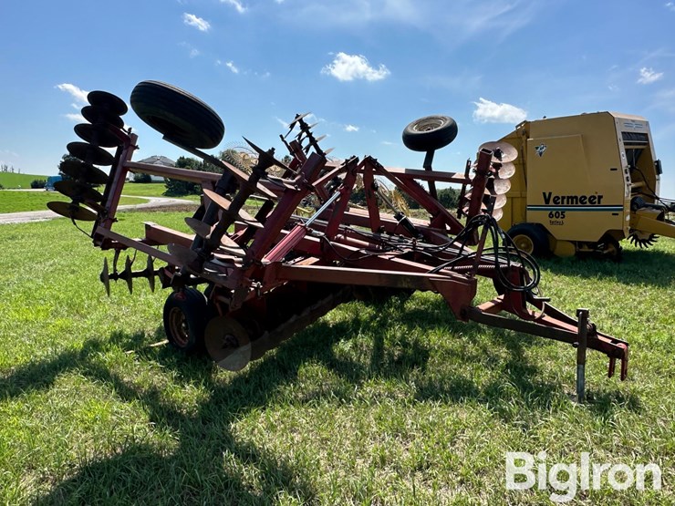 case-ih-490-image-3