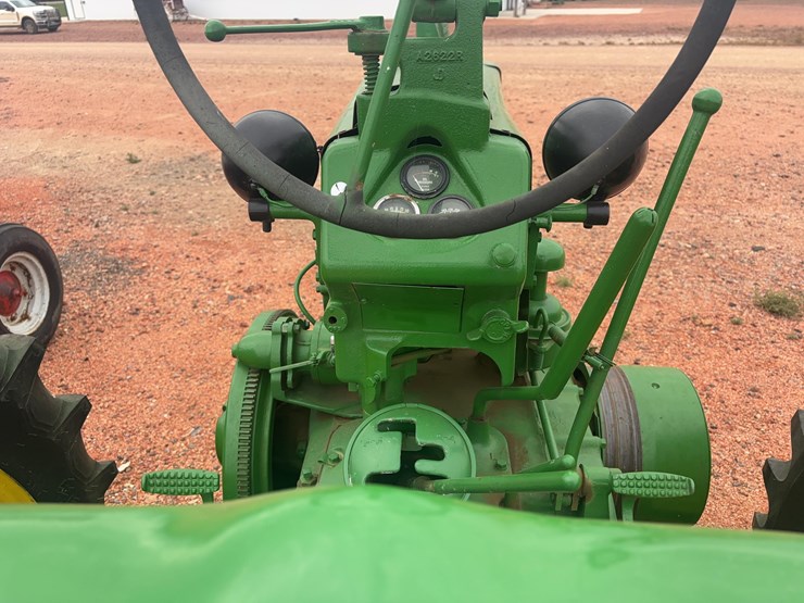 john-deere-a-image-14