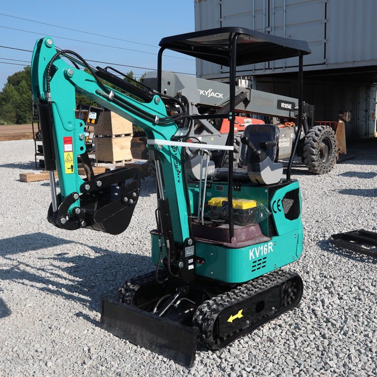#1369 • MINI EXCAVATOR - KV16R