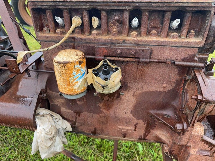 case-parts-tractor-image-16