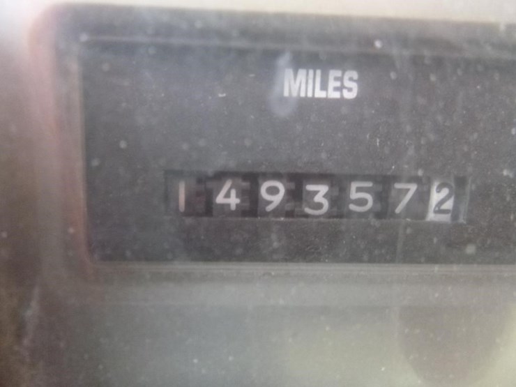 1995-international-4700-image-23