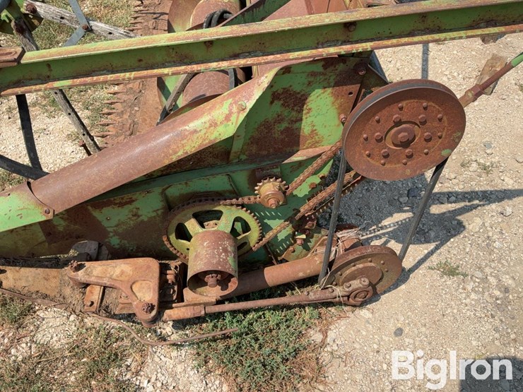 john-deere-14-image-9