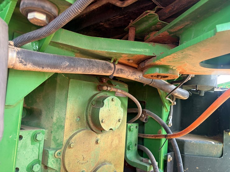 2000-john-deere-9300-image-22