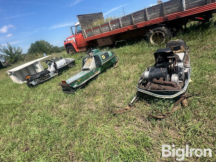john-deere-340-image-3