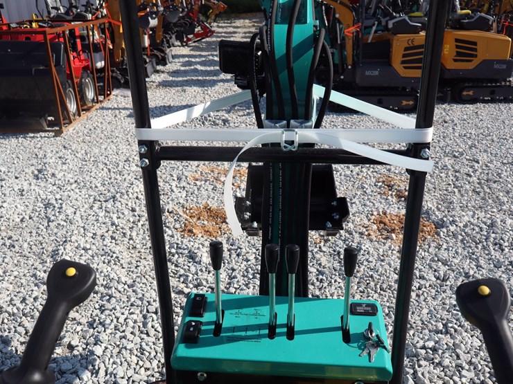 #1488-•-mini-excavator-mh13rx-image-12