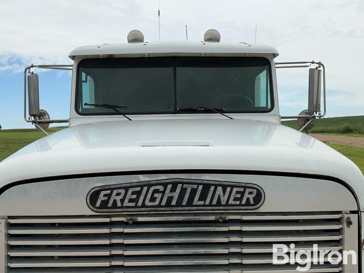 1992-freightliner-fld120-image-12