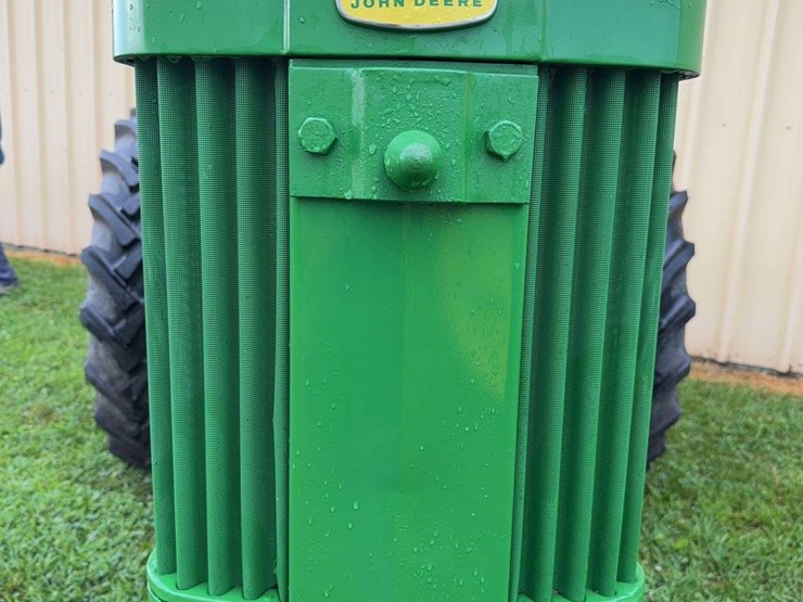 john-deere-520-image-8