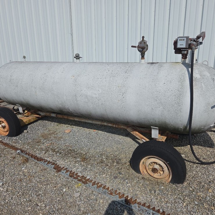 1000 fuel tank on running gear