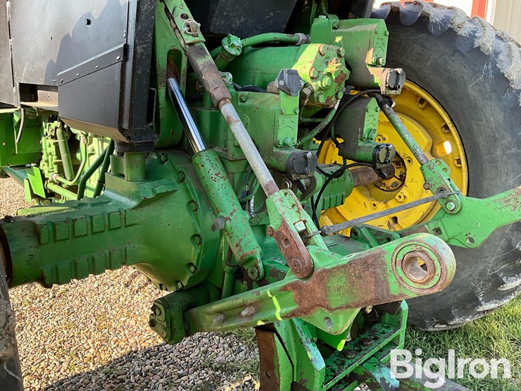 1987-john-deere-4650-image-17