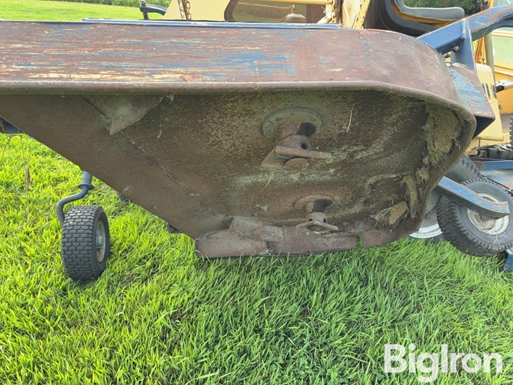 hustler-4400-commercial-mower-image-19